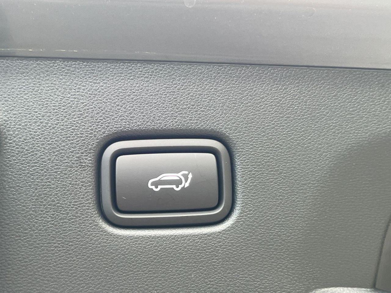 New 2026 Gray Hyundai SEL AWD image 15