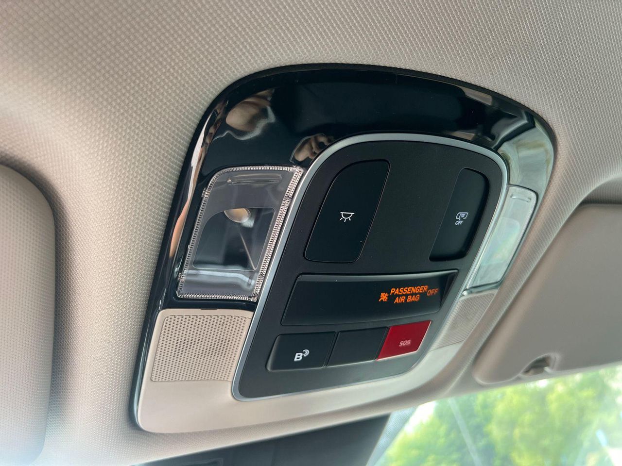 New 2026 Gray Hyundai SEL AWD image 30