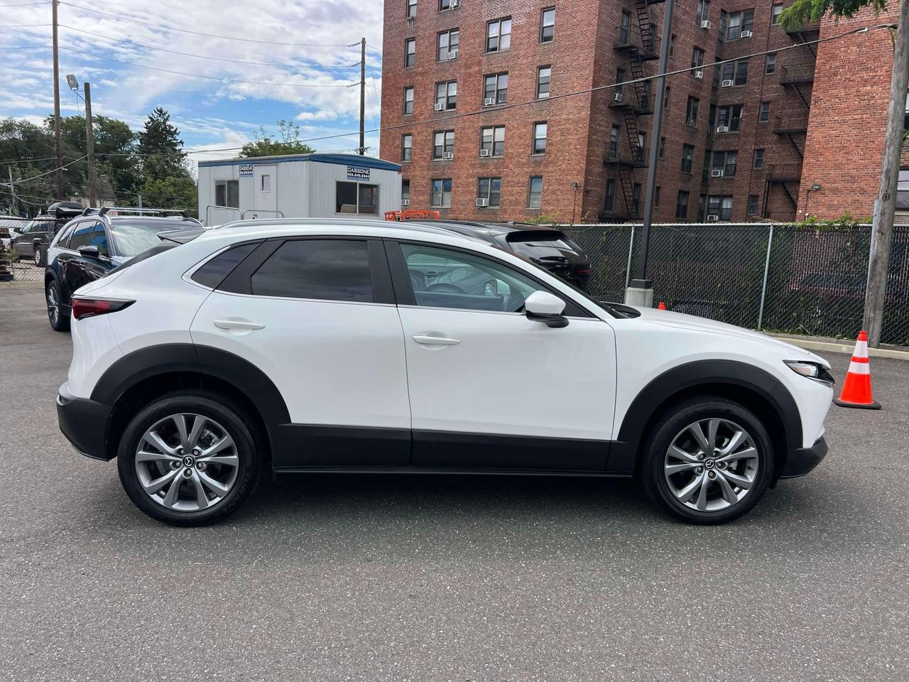 Used 2023 Snowflake White Pearl Mica Mazda 2.5 S Preferred image 4