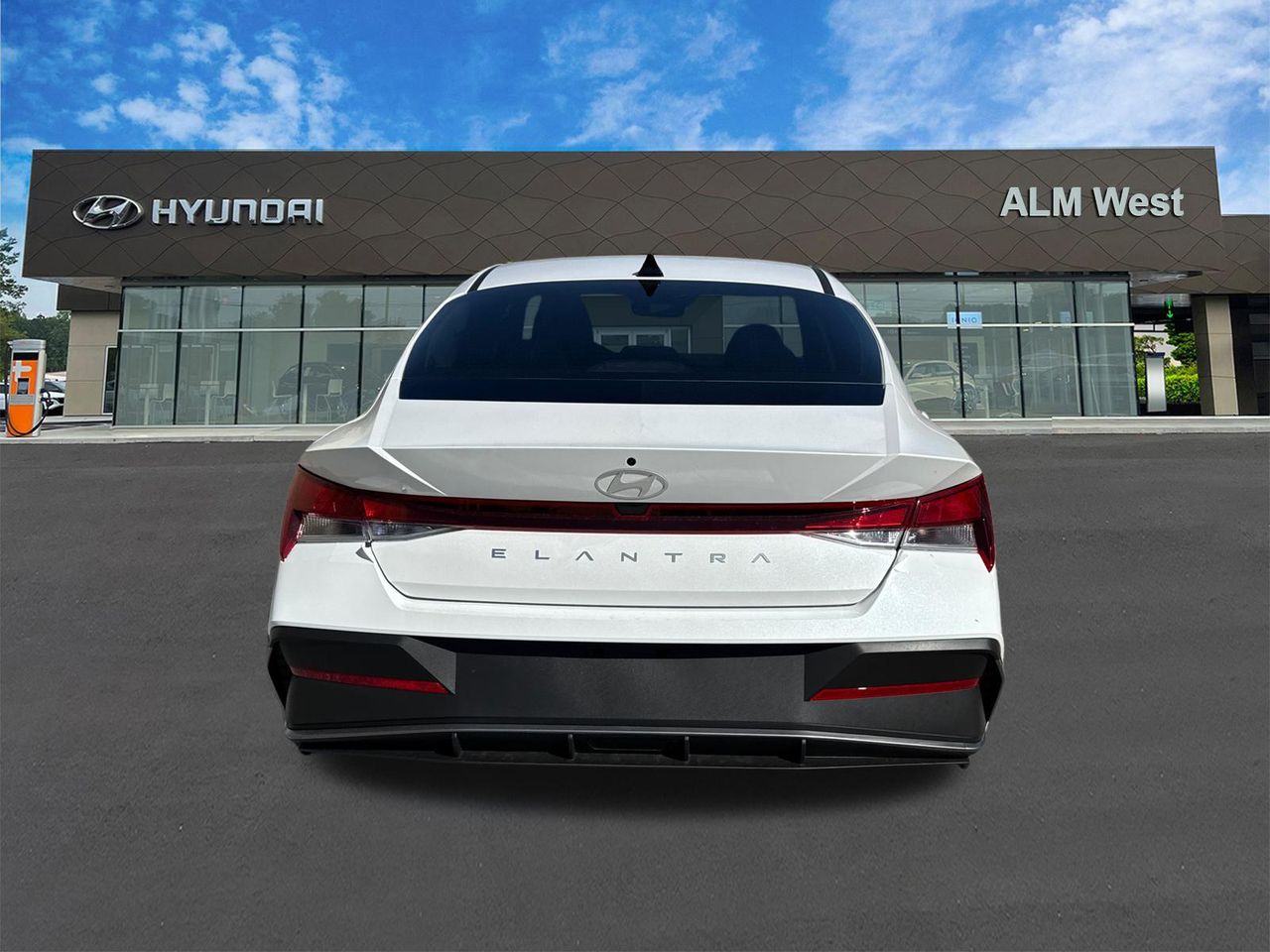 New 2026 White Hyundai SE image 7