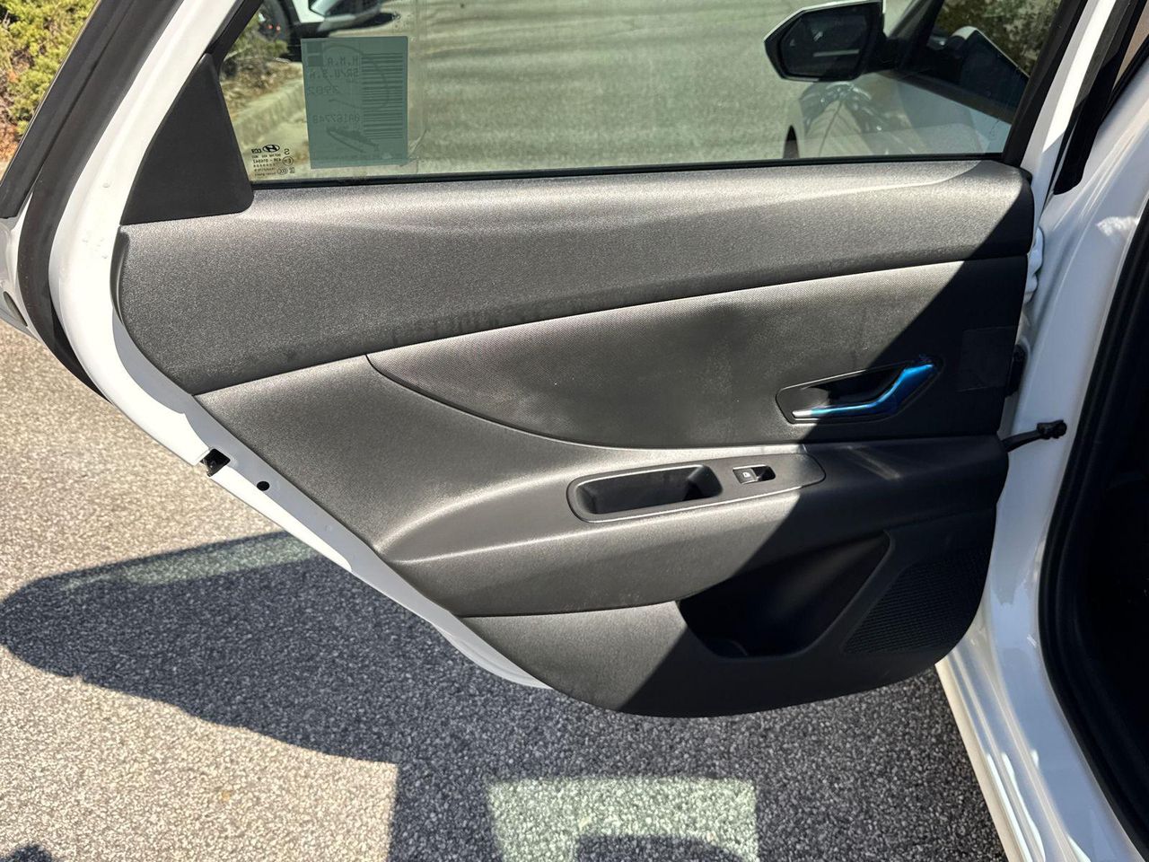 New 2026 White Hyundai SE image 22