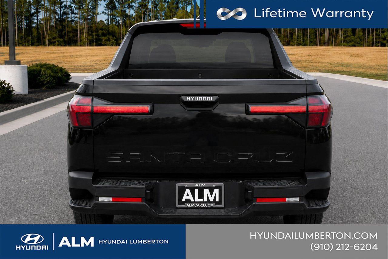New 2027 Phantom Black Hyundai SE FWD image 7