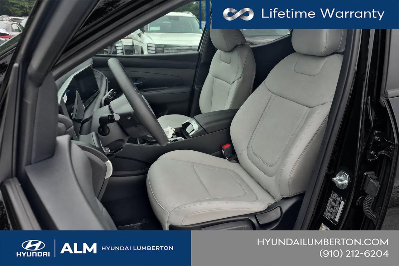 New 2027 Phantom Black Hyundai SE FWD image 14