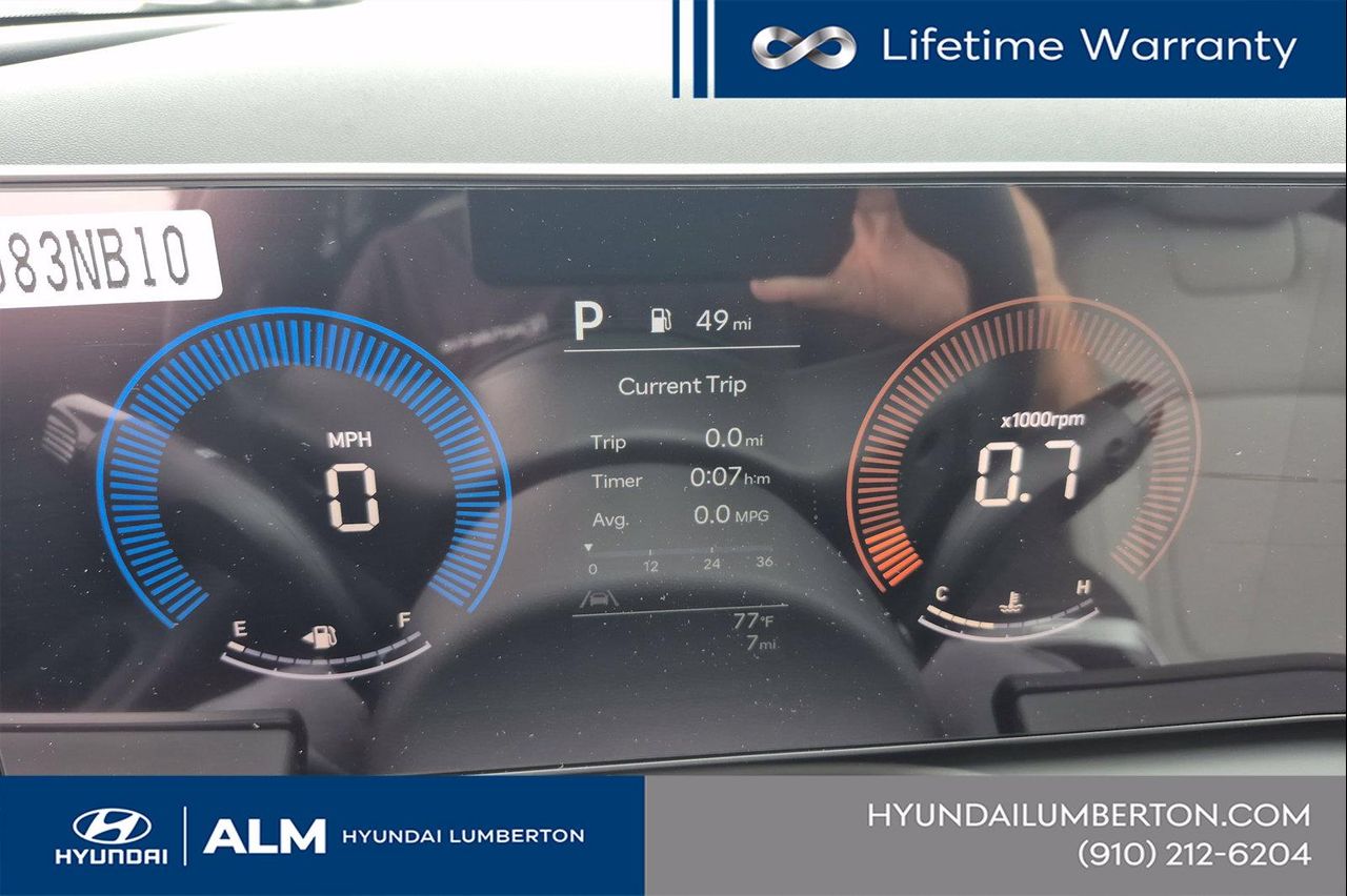 New 2027 Phantom Black Hyundai SE FWD image 28