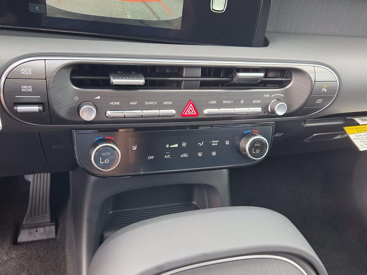 New 2026 Red HYUNDAI SEL FWD image 21