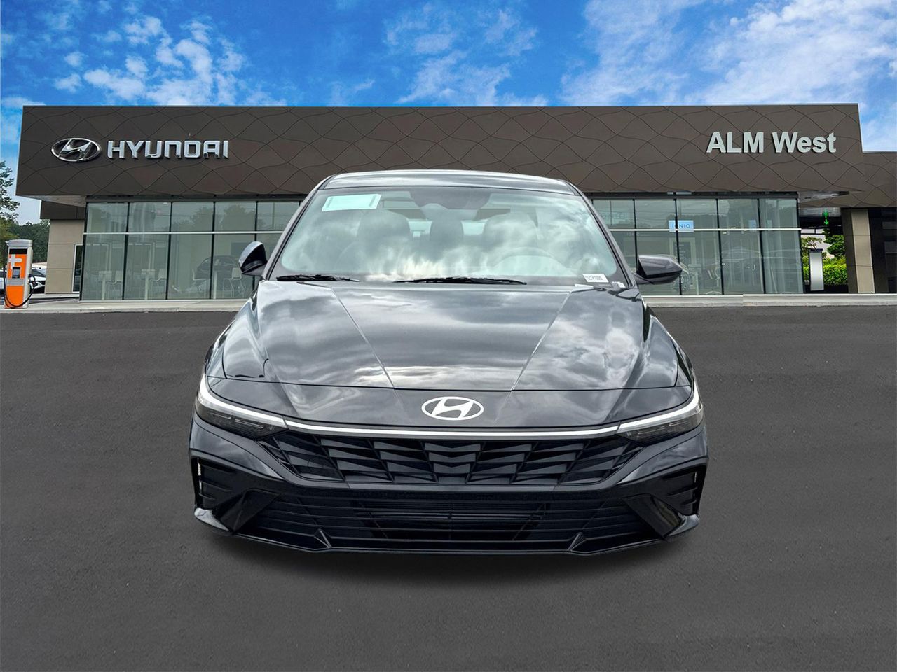 New 2026 Black Hyundai SE image 2