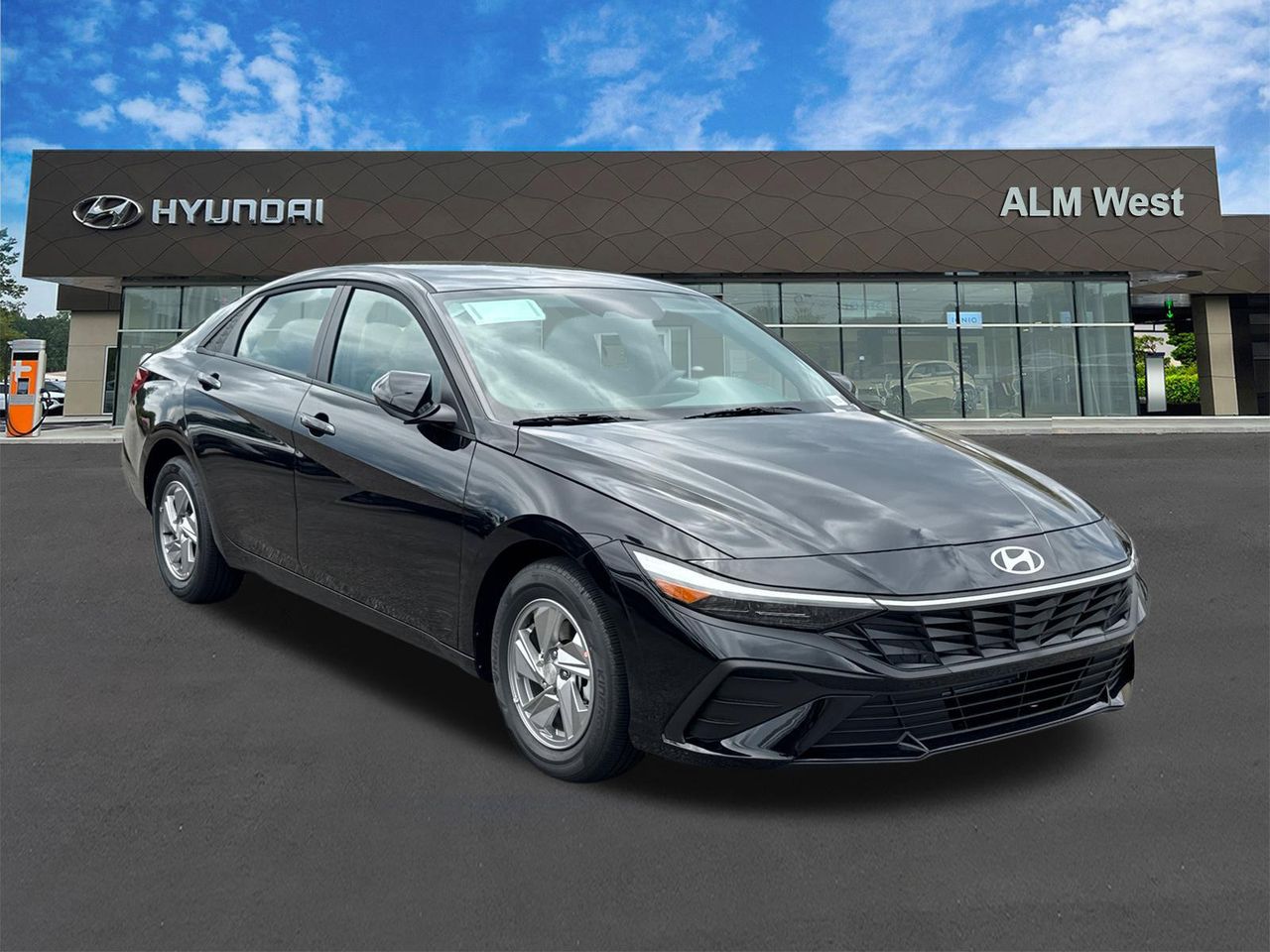 New 2026 Black Hyundai SE image 4