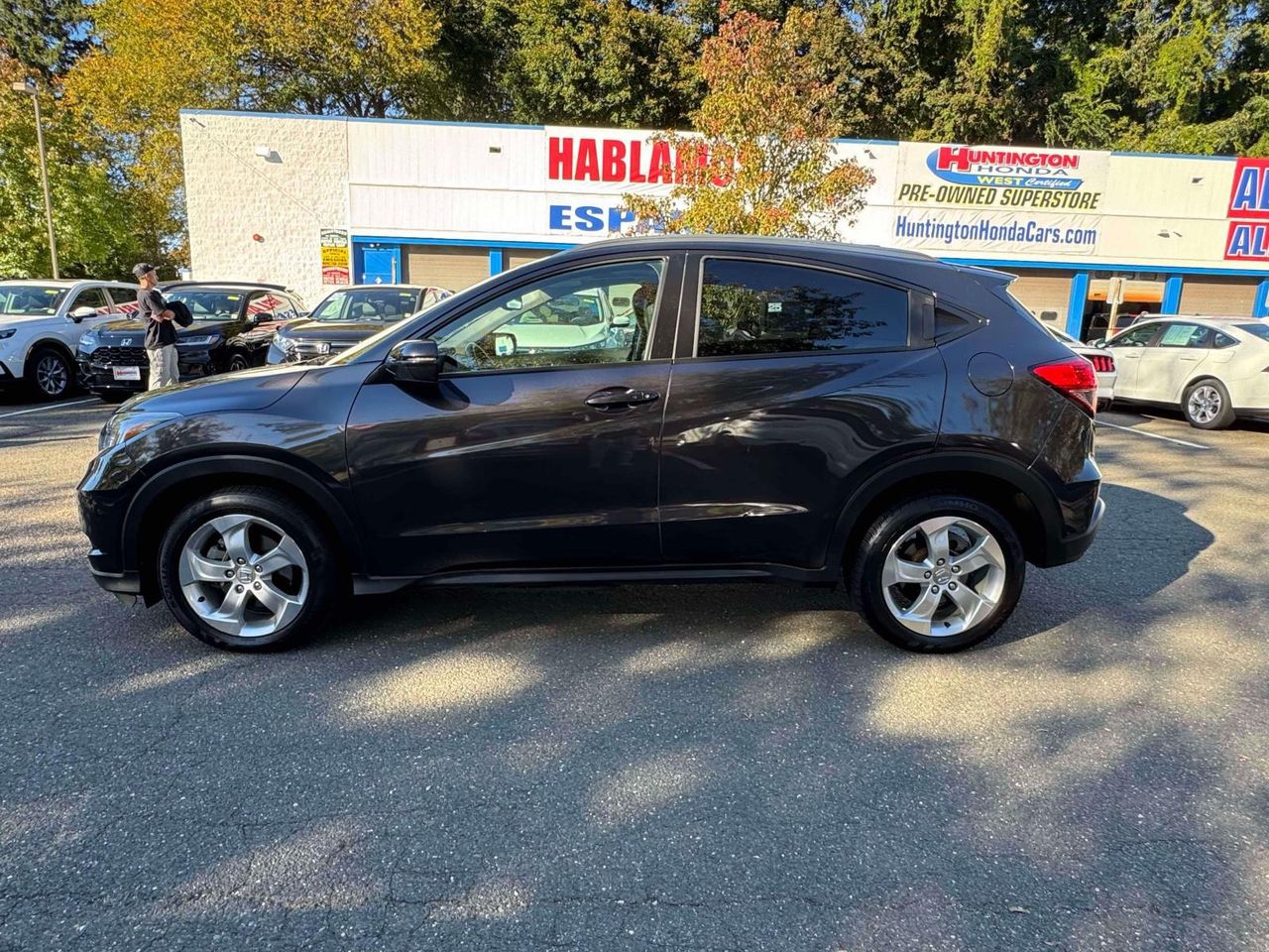 Used 2016 Crystal Black Pearl Honda EX-L image 5