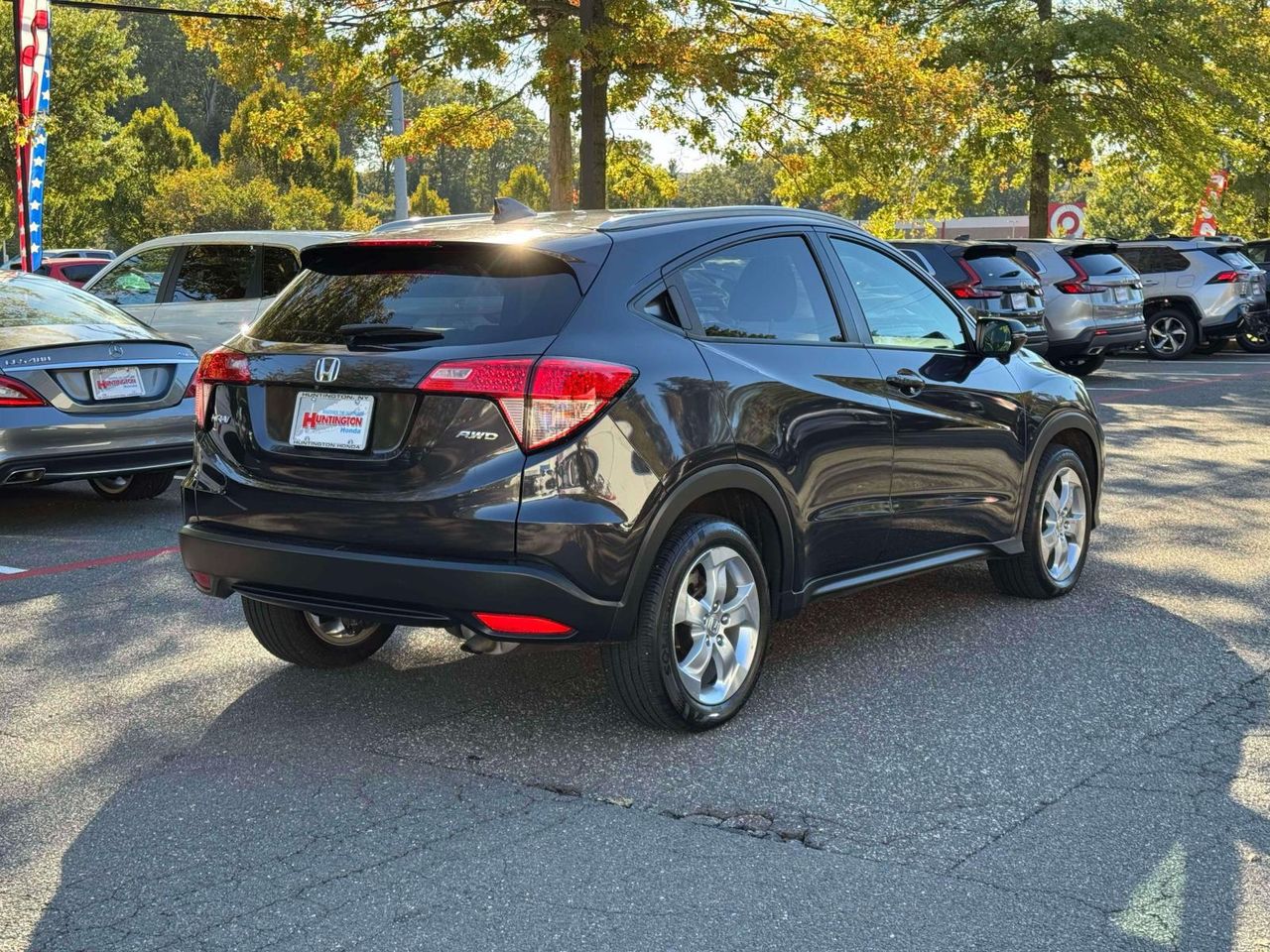 Used 2016 Crystal Black Pearl Honda EX-L image 8