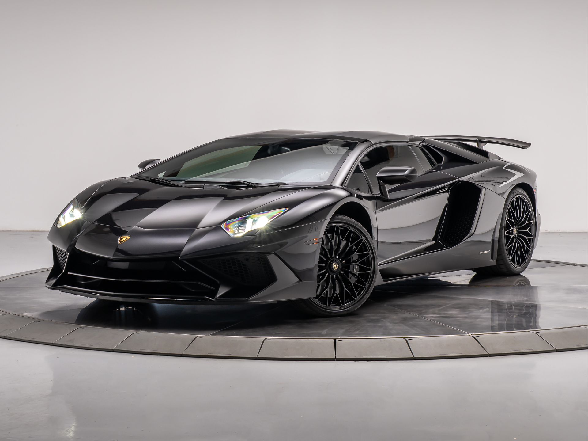 2017 Lamborghini Aventador LP 750-4 SV