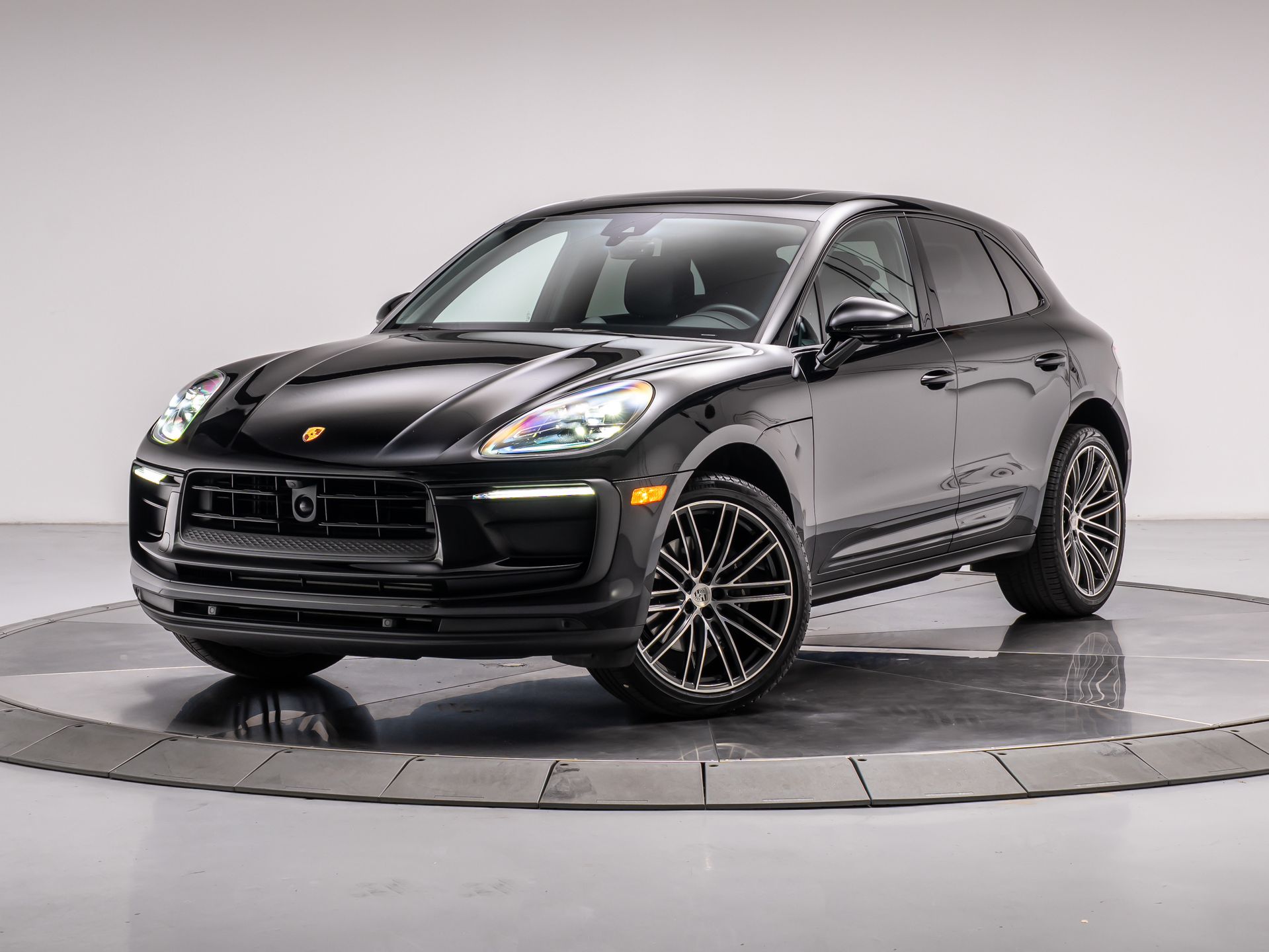 Black 2024 Porsche Macan SUV / Crossover All-Wheel Drive Automatic