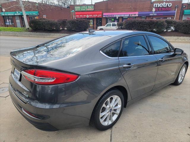 2019 Ford Fusion Hybrid SE