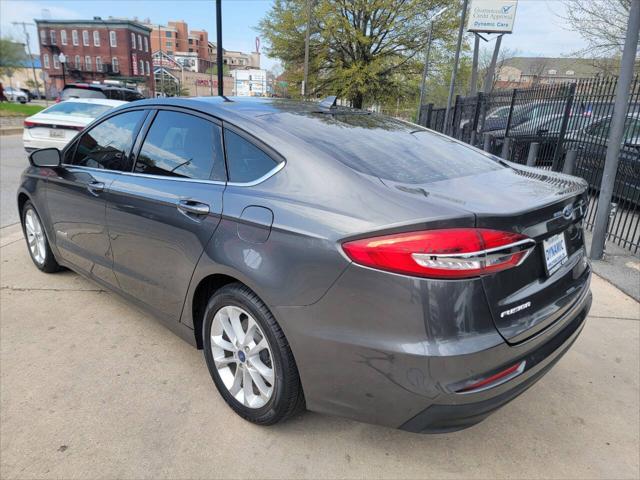 2019 Ford Fusion Hybrid SE