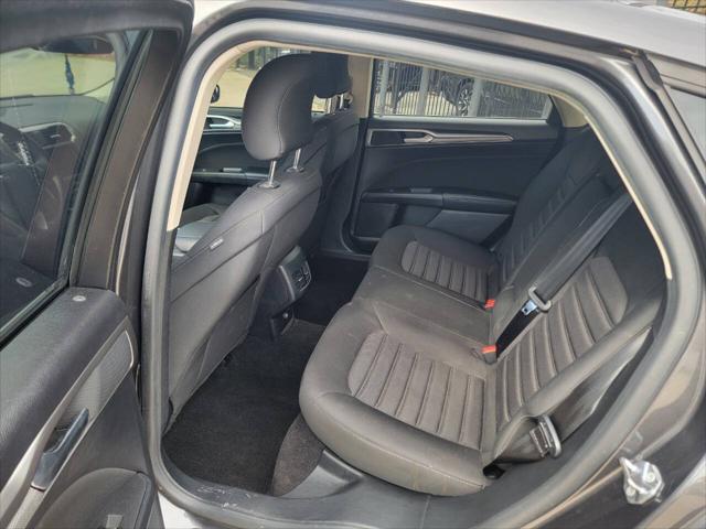 2019 Ford Fusion Hybrid SE