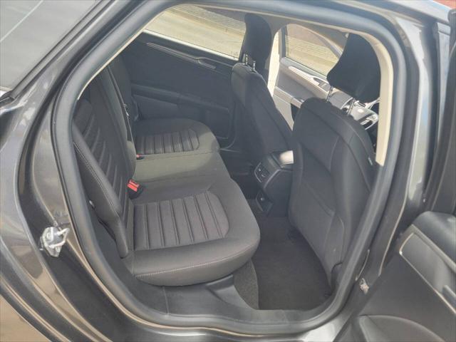 2019 Ford Fusion Hybrid SE