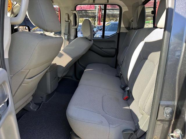 2020 Nissan Frontier Crew Cab SV 4x4 [10]