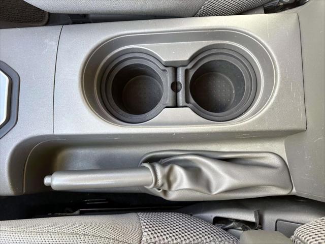 2020 Nissan Frontier Crew Cab SV 4x4 [21]