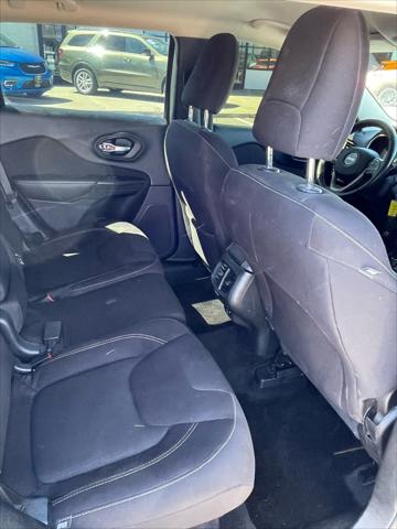 2016 Jeep Cherokee Latitude