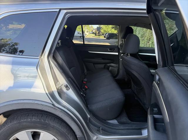 2011 Subaru Outback 2.5i Premium