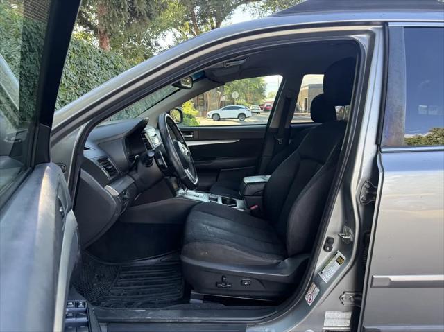 2011 Subaru Outback 2.5i Premium