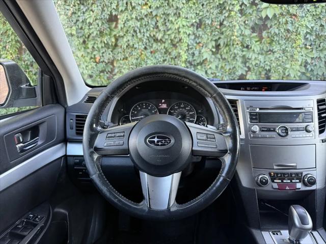 2011 Subaru Outback 2.5i Premium