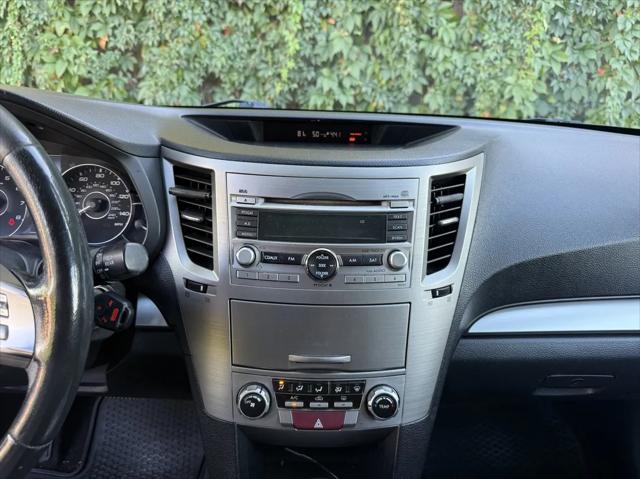 2011 Subaru Outback 2.5i Premium