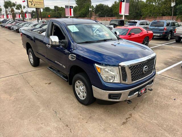 2017 Nissan Titan XD SV