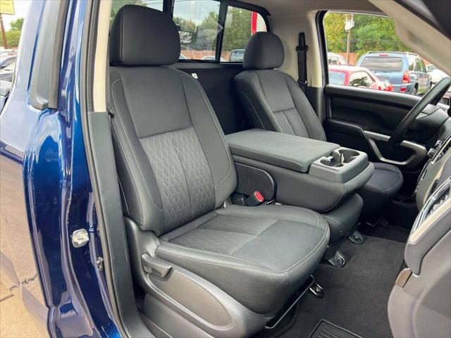 2017 Nissan Titan XD SV