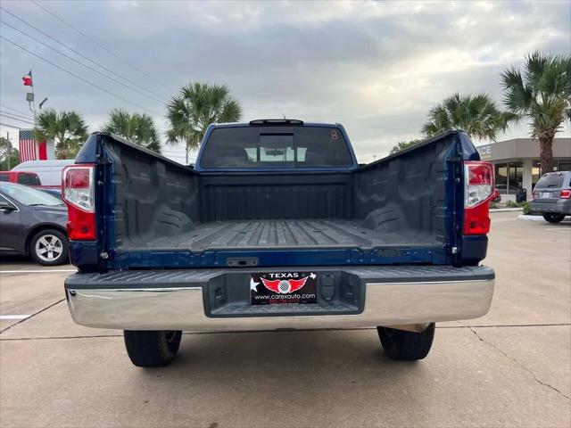 2017 Nissan Titan XD SV