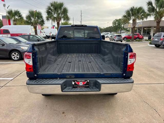 2017 Nissan Titan XD SV