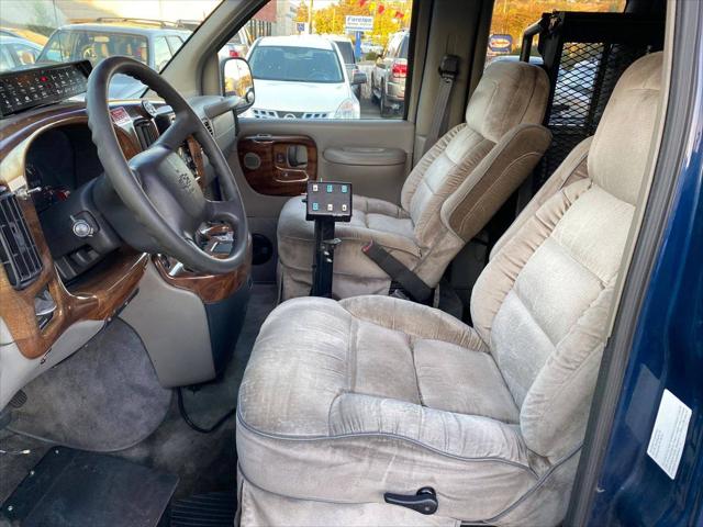2001 Chevrolet Express Upfitter