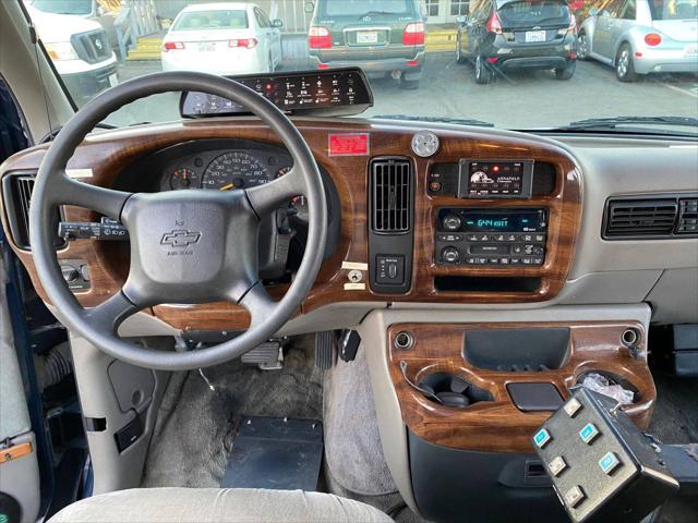 2001 Chevrolet Express Upfitter