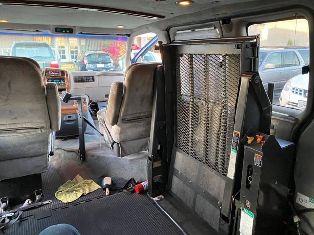2001 Chevrolet Express Upfitter