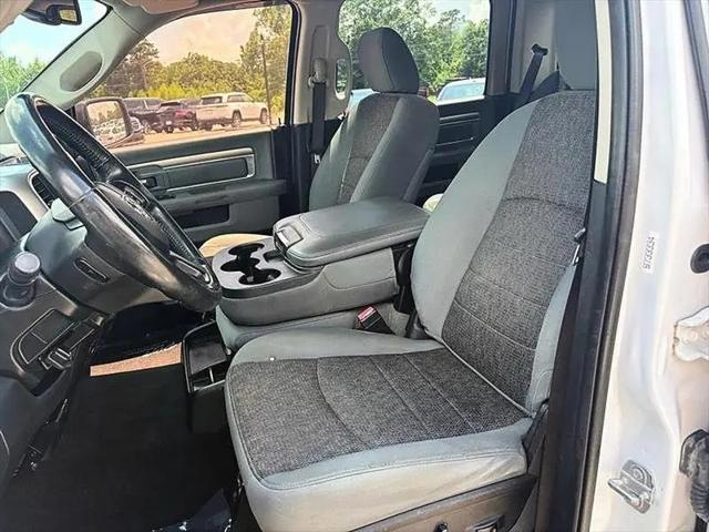 2017 Ram 1500 Big Horn Crew Cab 4x4 6'4" Box
