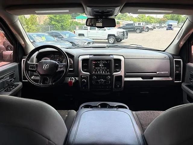 2017 Ram 1500 Big Horn Crew Cab 4x4 6'4" Box