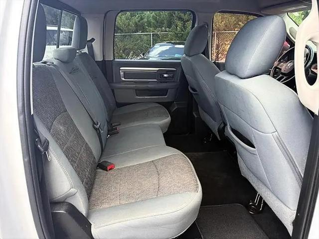 2017 Ram 1500 Big Horn Crew Cab 4x4 6'4" Box