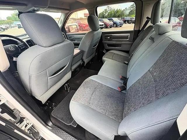 2017 Ram 1500 Big Horn Crew Cab 4x4 6'4" Box