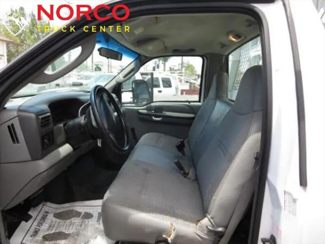 2004 Ford F-450 XL