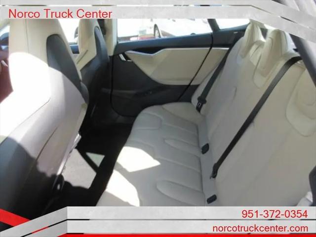 2013 Tesla Model S Performance