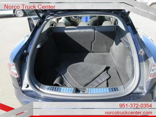 2013 Tesla Model S Performance