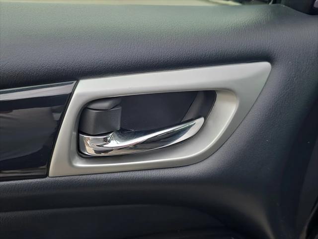 2020 Nissan Pathfinder SV 2WD