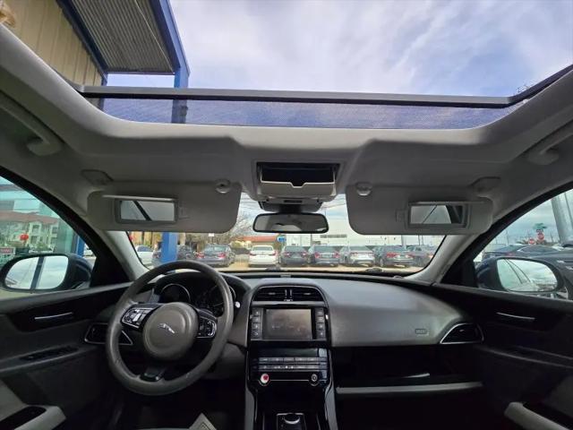 2017 Jaguar XE 25t