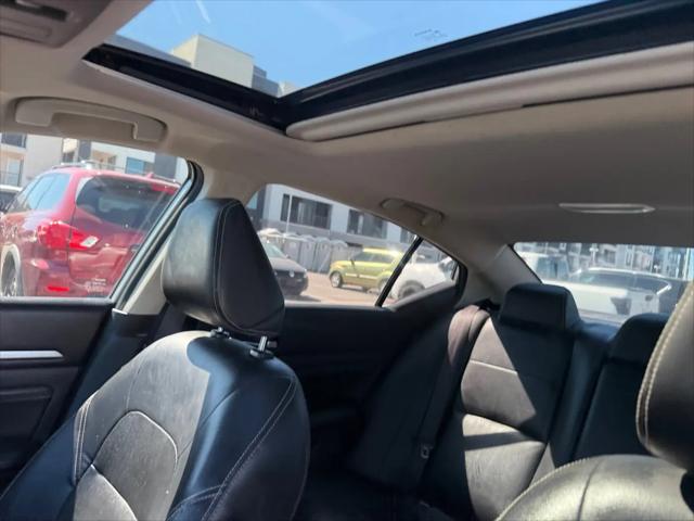 2020 Nissan Altima SL FWD