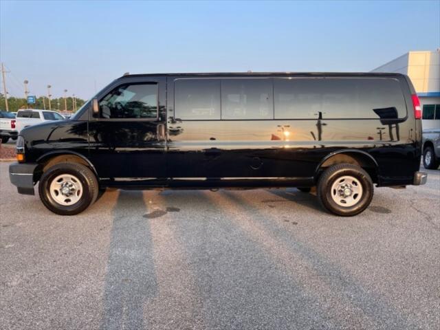 2020 Chevrolet Express Passenger RWD 3500 Extended Wheelbase LT