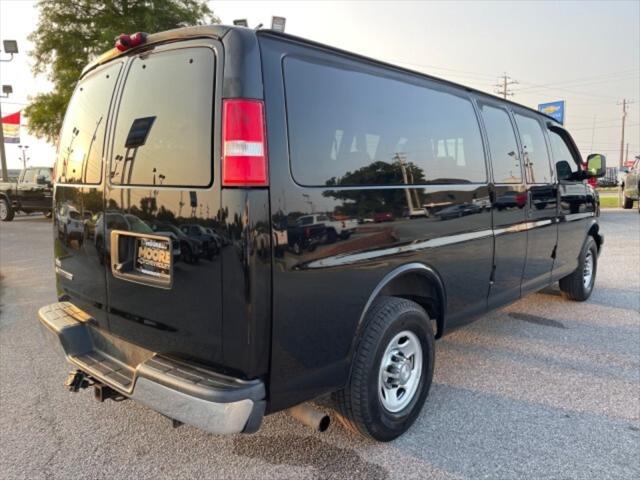2020 Chevrolet Express Passenger RWD 3500 Extended Wheelbase LT