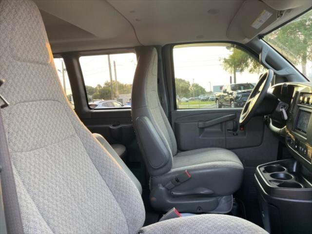 2020 Chevrolet Express Passenger RWD 3500 Extended Wheelbase LT