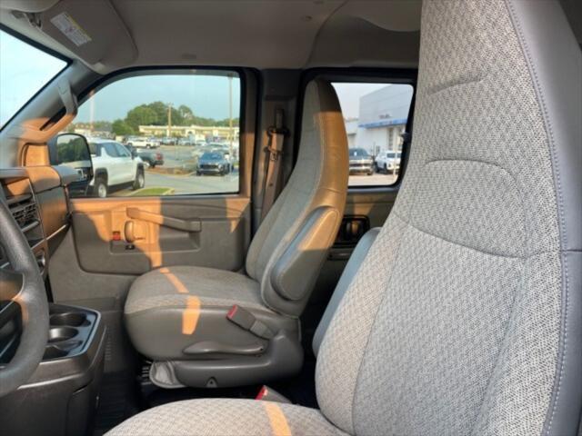 2020 Chevrolet Express Passenger RWD 3500 Extended Wheelbase LT