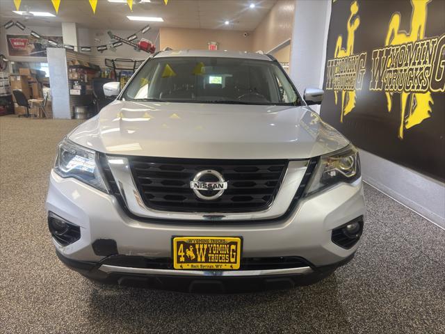 2020 Nissan Pathfinder SL 4WD