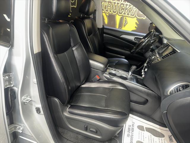 2020 Nissan Pathfinder SL 4WD