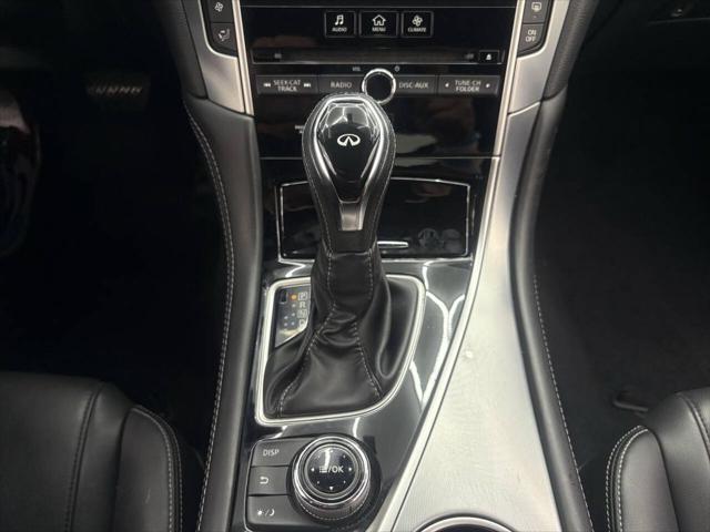 2018 INFINITI Q60 3.0t LUXE